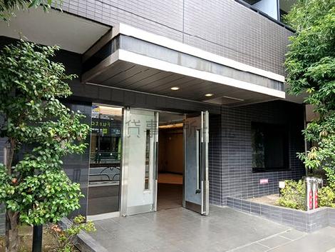 正面玄関