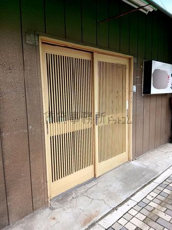 正面玄関