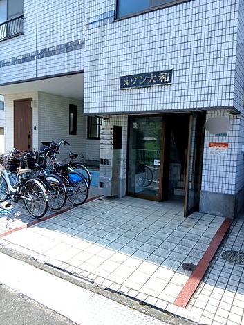 正面玄関