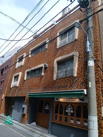 山本ビルの外観写真