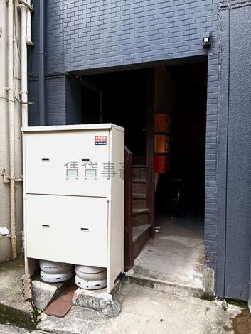 正面玄関
