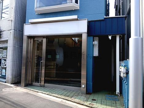 正面玄関