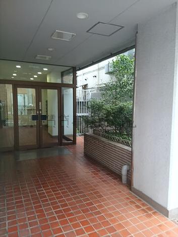 正面玄関