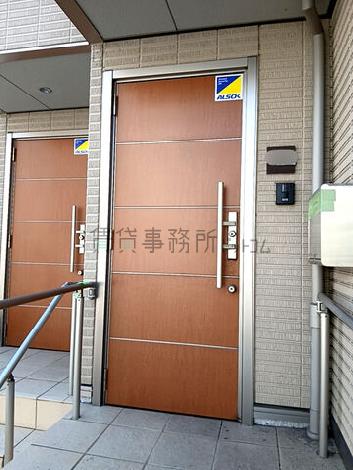 正面玄関