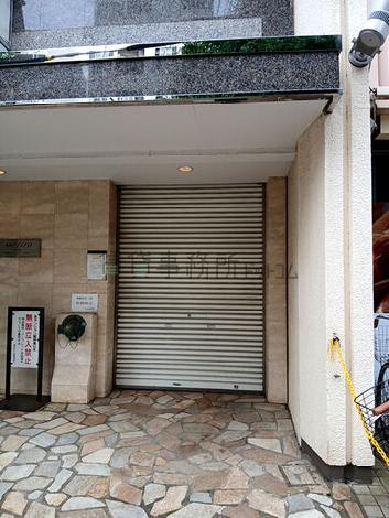 正面玄関