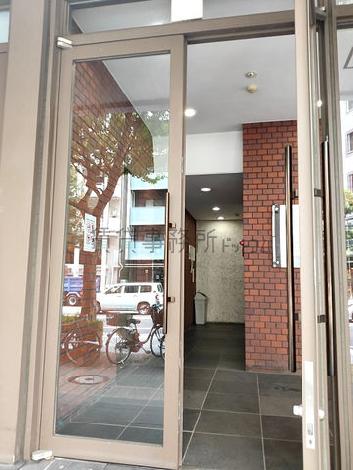 正面玄関