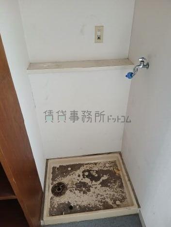 洗濯パン(残置物)
