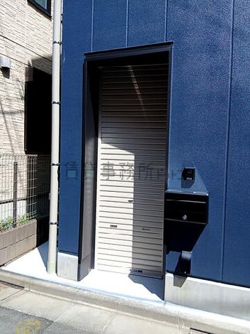 正面玄関