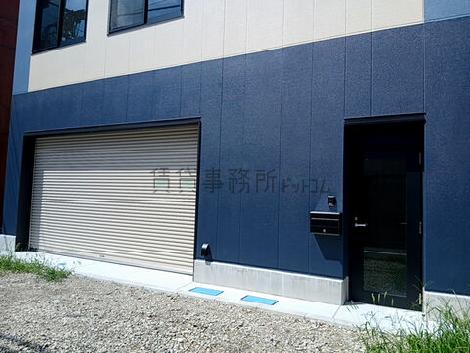 正面玄関