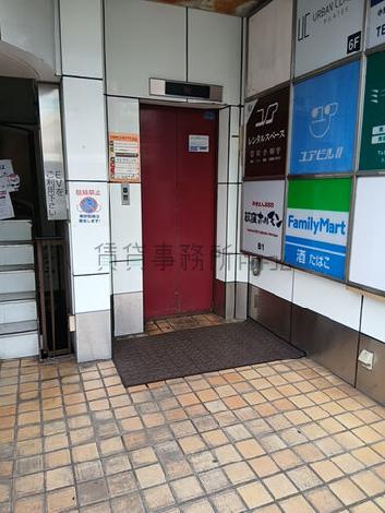 正面玄関