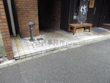 正面玄関