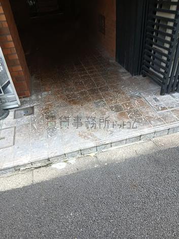 正面玄関