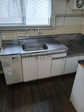 山水ハイム元麻布の給湯室