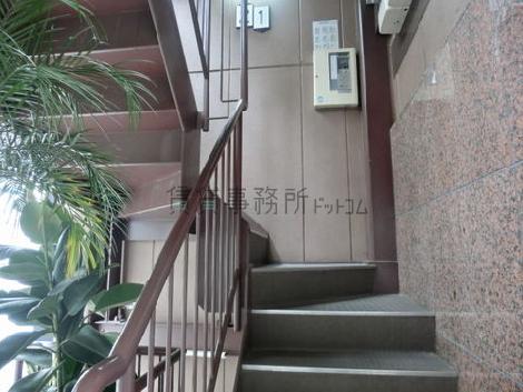 2階への階段です。