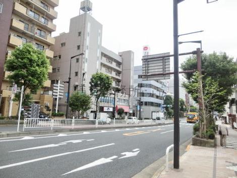 蔵前橋通り沿い