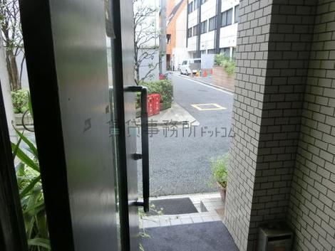 正面玄関