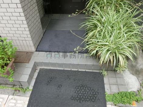 正面玄関