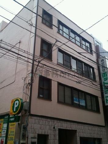 渡辺ビルの外観写真