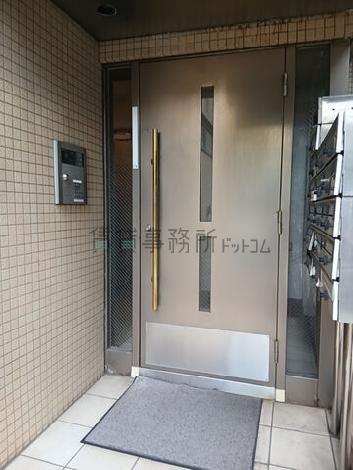 正面玄関