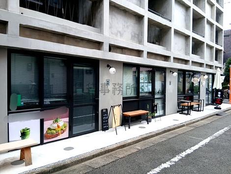 正面玄関