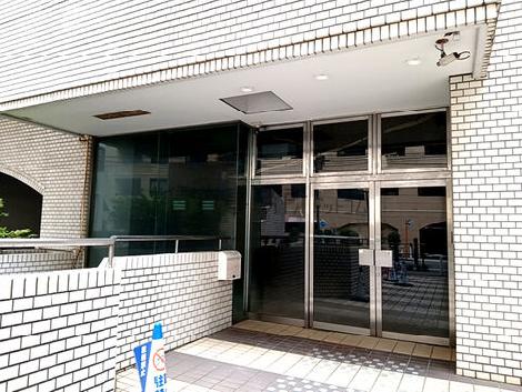 正面玄関