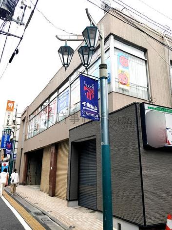明光ビル本館の外観写真