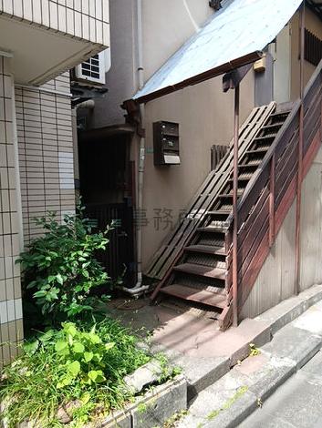 正面玄関