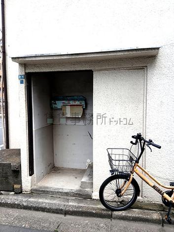 正面玄関