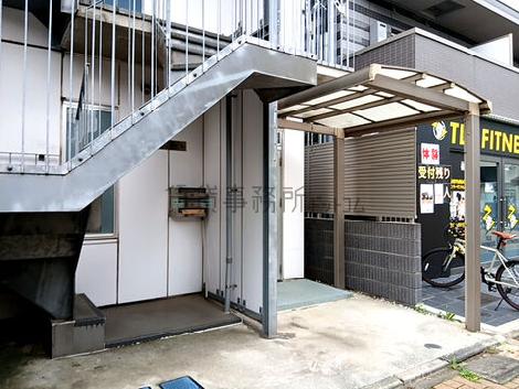 正面玄関