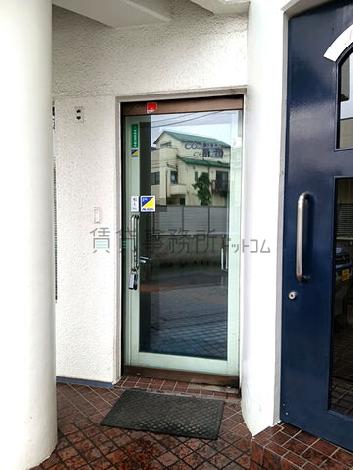 正面玄関