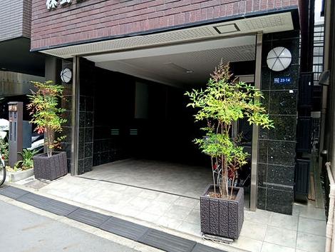 正面玄関
