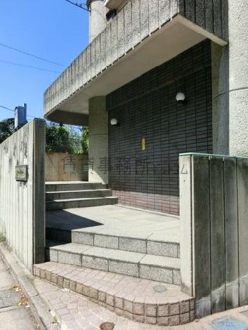 正面玄関