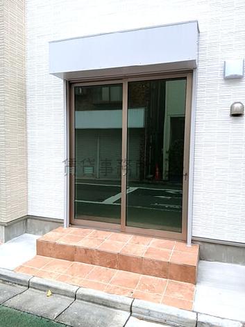 正面玄関