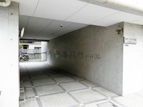 正面玄関