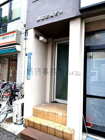 正面玄関