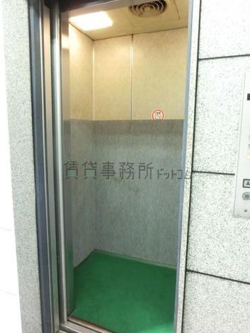 エレベーター