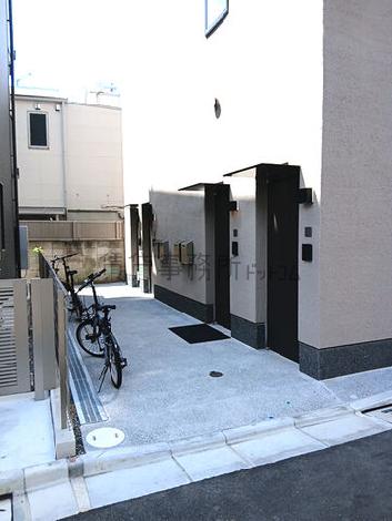 正面玄関