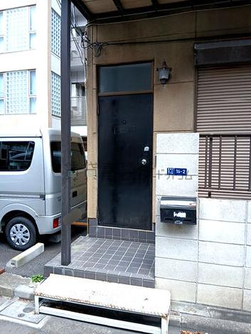 正面玄関