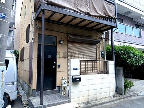 正面玄関