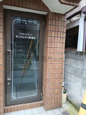 ２階以上出入口付近