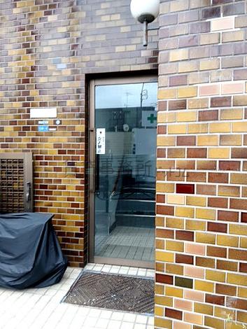 正面玄関