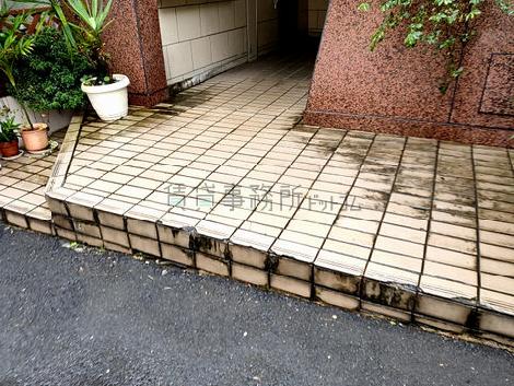 正面玄関