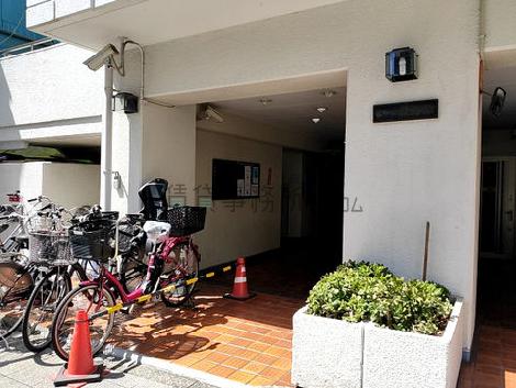 正面玄関