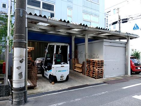 正面玄関
