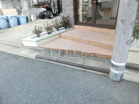 正面玄関