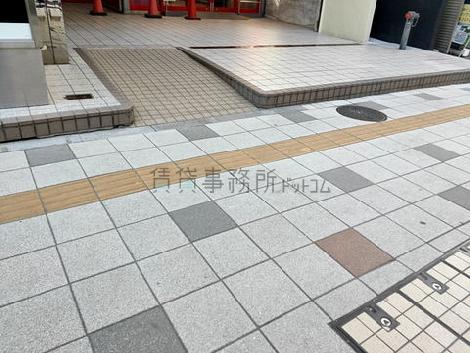 正面玄関