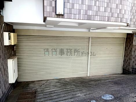 正面玄関