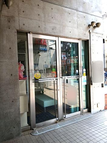正面玄関