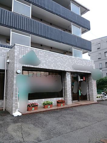 正面玄関