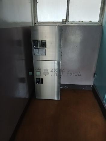 宅配ボックス